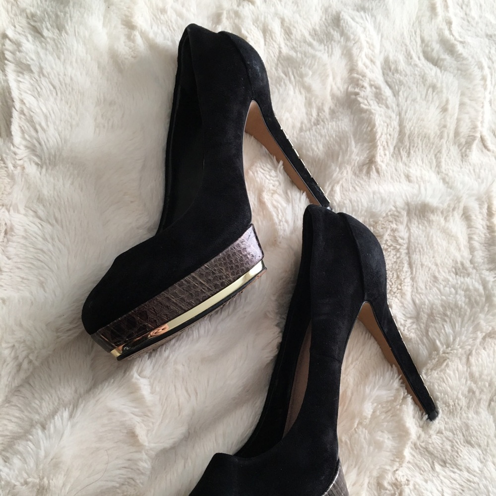 Vince Camuto Heels